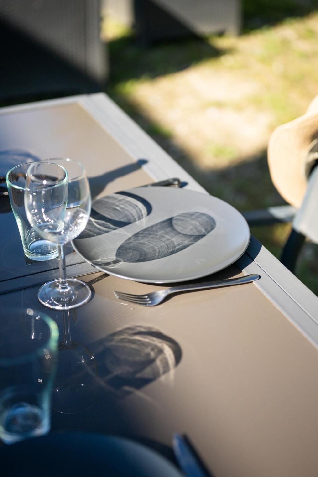 Cosy & Chill Appartements - 10 Min De La Mer - Jardin, Netflix, Terrasse, Fibre & Parking Cagnes-sur-Mer Eksteriør billede