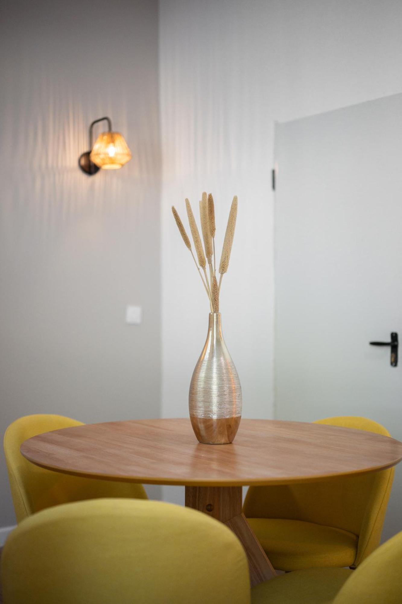 Cosy & Chill Appartements - 10 Min De La Mer - Jardin, Netflix, Terrasse, Fibre & Parking Cagnes-sur-Mer Eksteriør billede